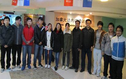 说明: C:\Users\huwei\Desktop\走访实训学生.jpg